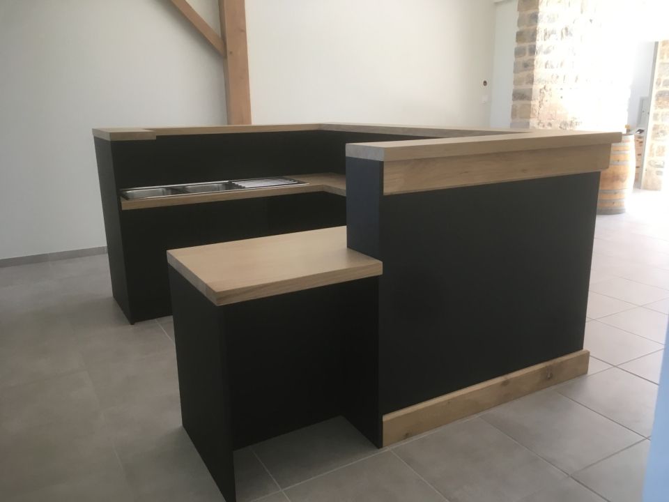 Agencement de caveau à Valvignères