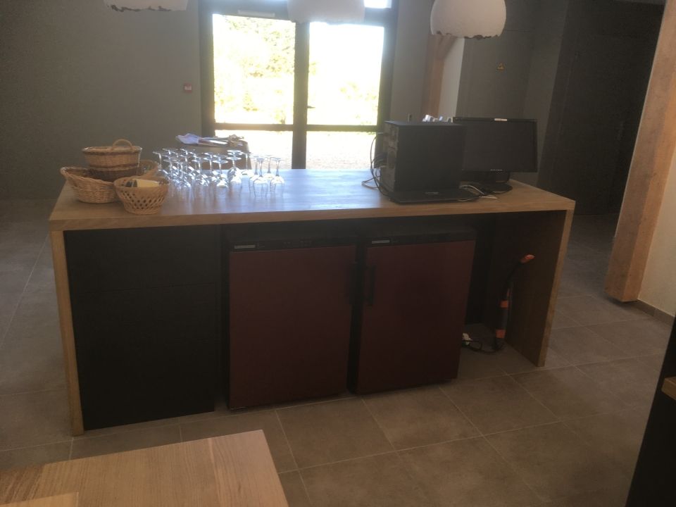 Agencement de caveau à Valvignères