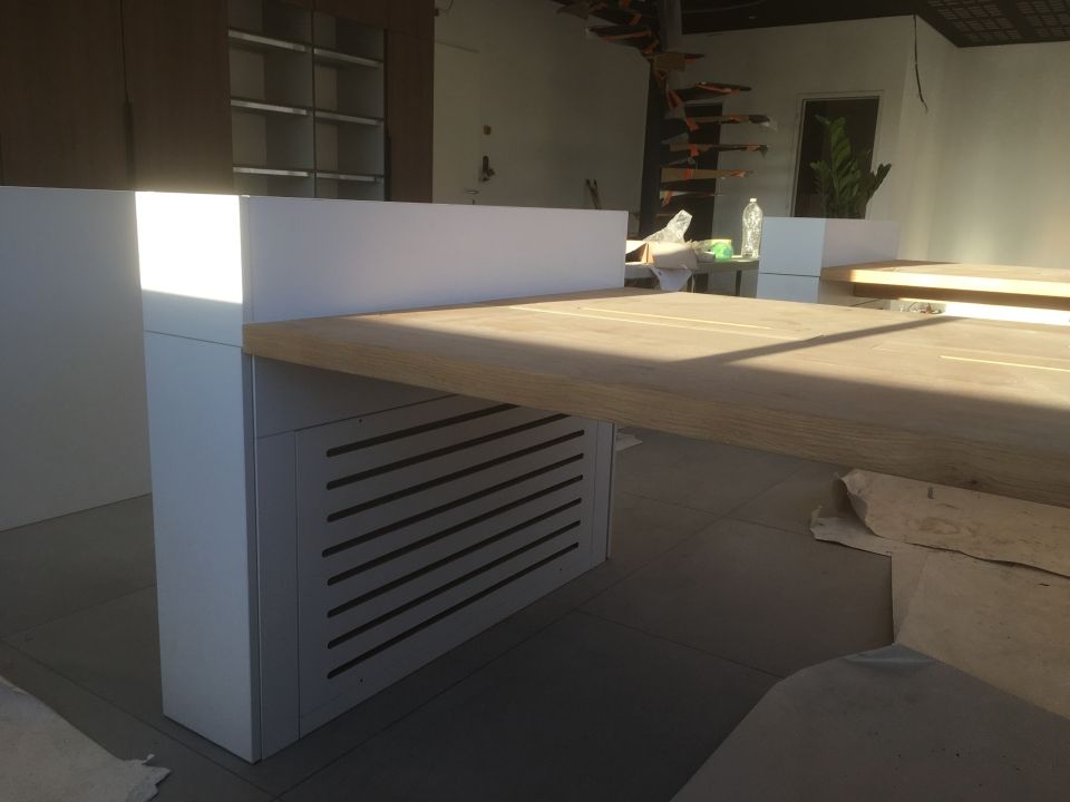 Bureaux d'entreprise à Alba la Romaine