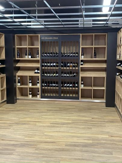 Caveau dans un magasin de Valence