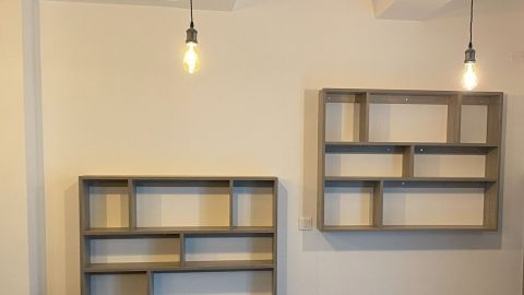 Etagères par Art Bois Création, menuisier agenceur en Ardèche
